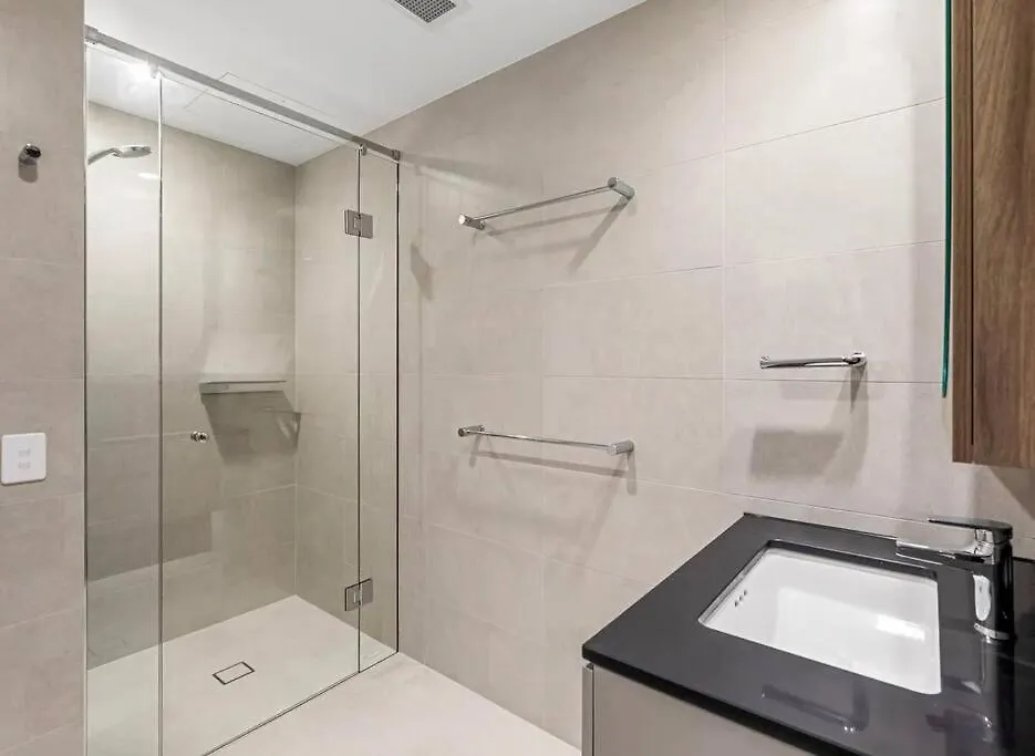 Stylish Stay For Couples In Cbd By Stylish Stays Brisbane